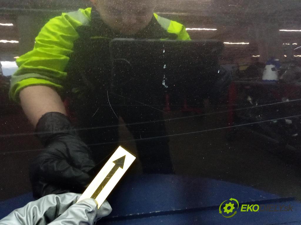 Honda Cr-v 2016 dvere Predné pravé