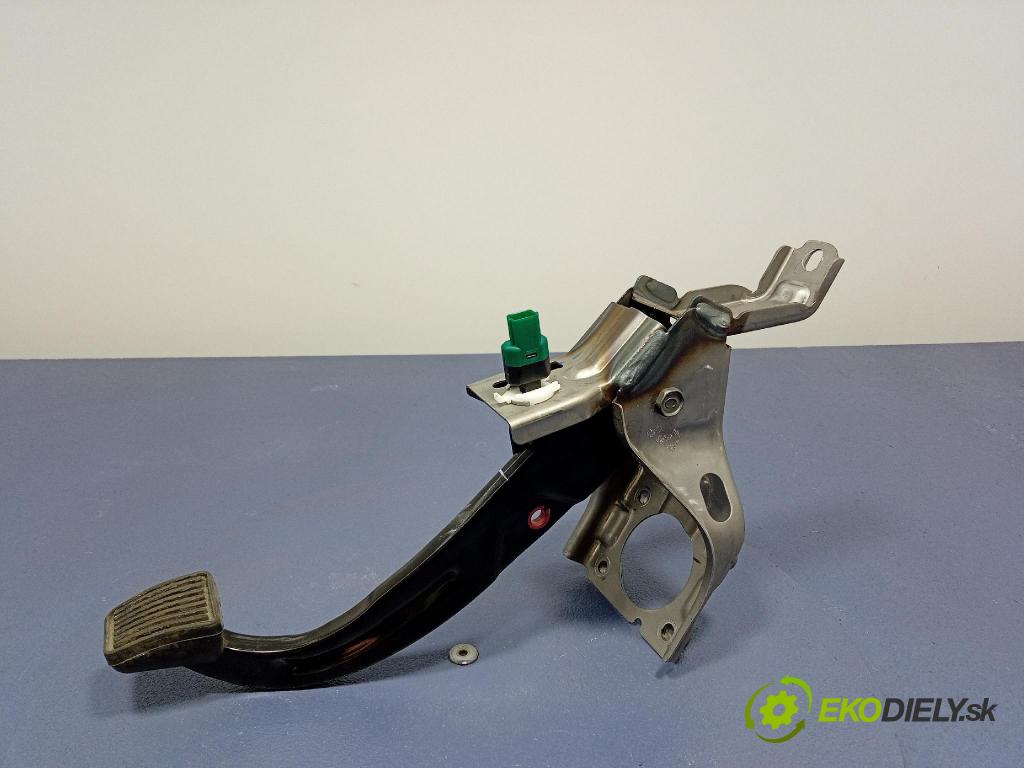 Kia Sportage 2022 pedále 32800-N7100