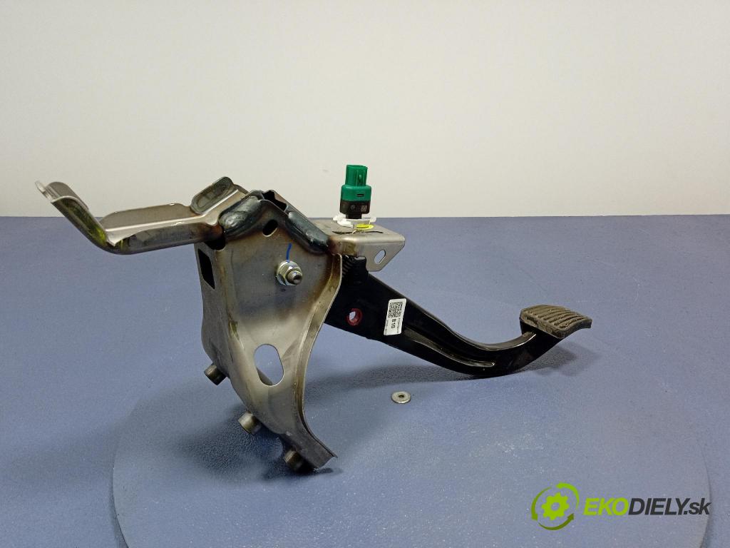 Kia Sportage 2022 pedále 32800-N7100