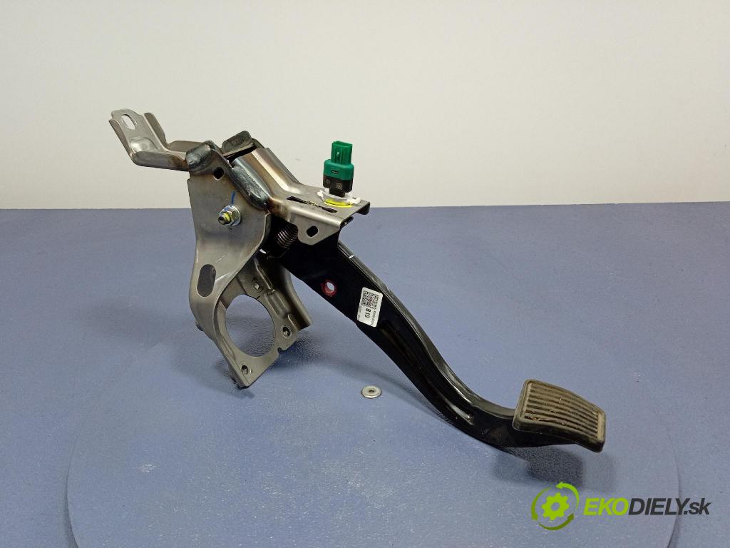 Kia Sportage 2022 pedále 32800-N7100