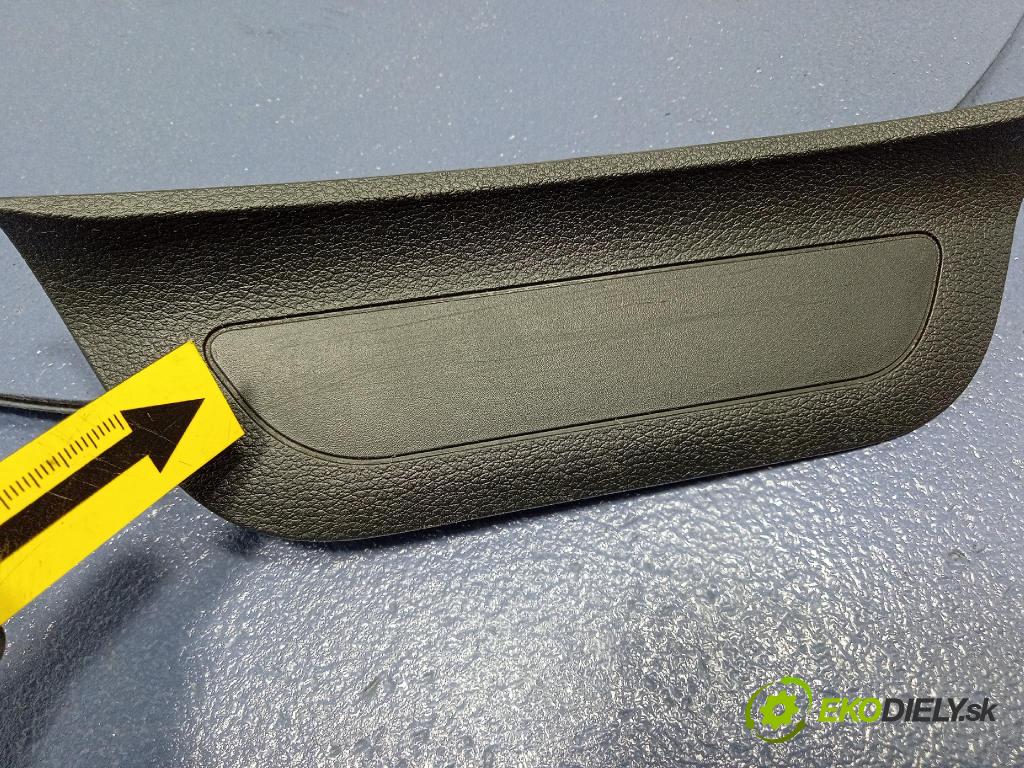 Kia Sportage 2022 lišta Práh: 85888-R2000