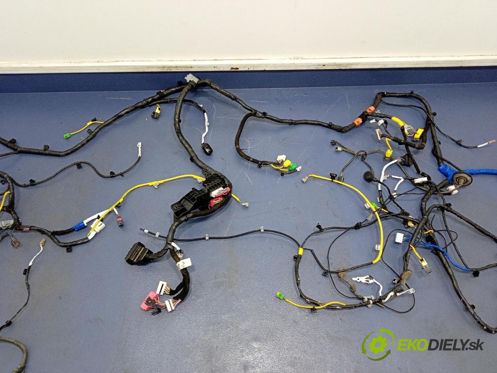 Kia Sportage 2022 inštalácia Elektrický: 91700-R2030