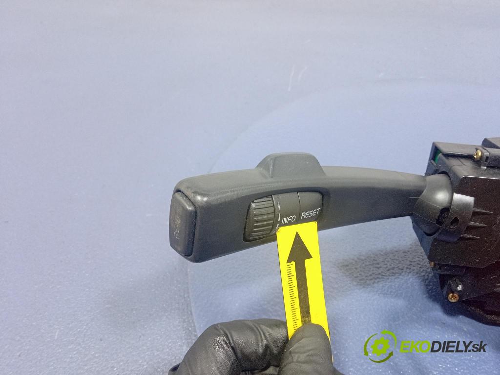 Volvo V50 2004 Přepínač Komplex: 30710342