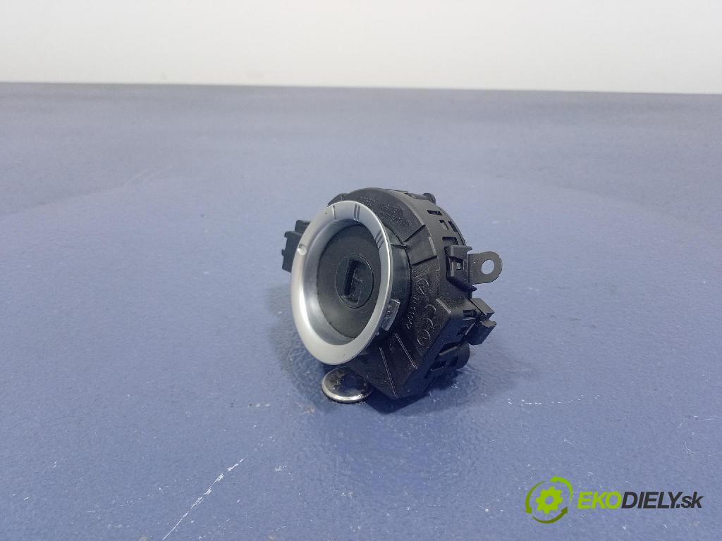 Volvo V50 2004 Spínač zapaľovania: 30797783