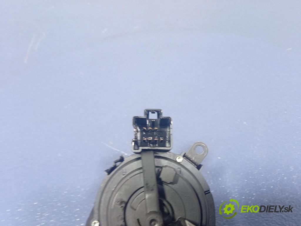 Volvo V50 2004 Spínač zapaľovania: 30797783