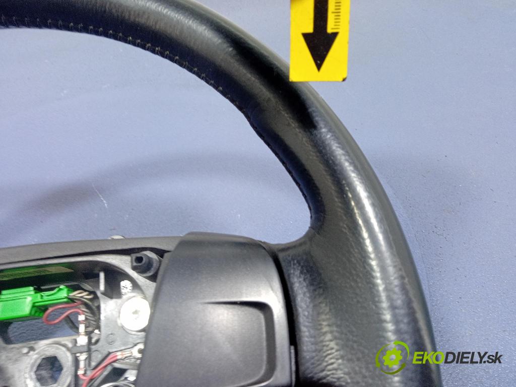 Volvo V50 2004 volant 8687334