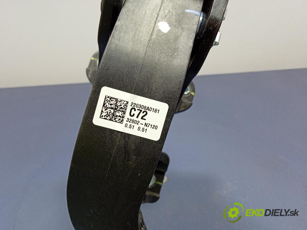 Kia Sportage 2022 pedále 32802-N7120