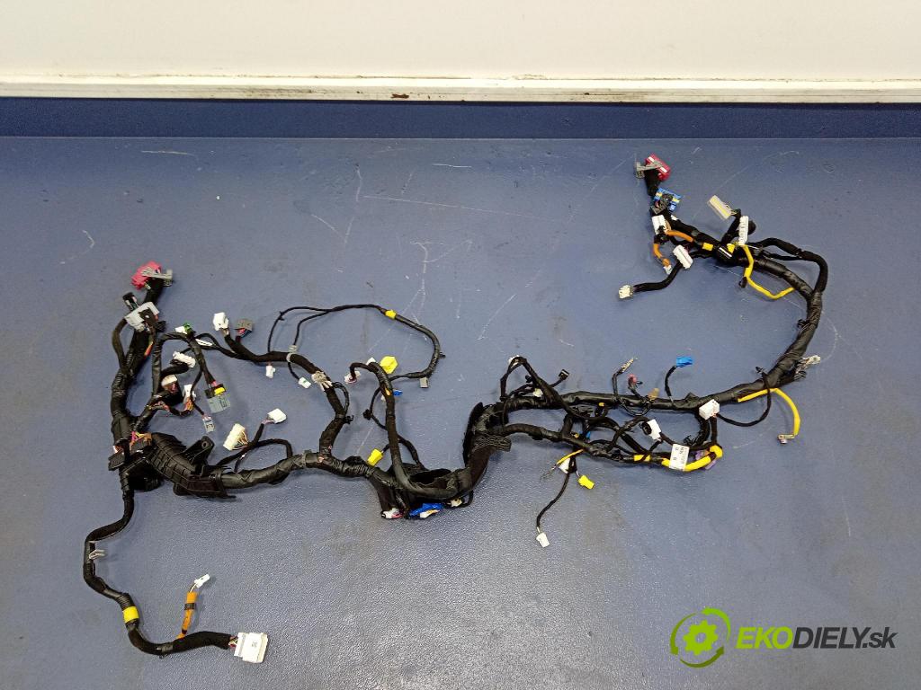 Kia Sportage 2022 inštalácia Elektrický: 91710-R2010