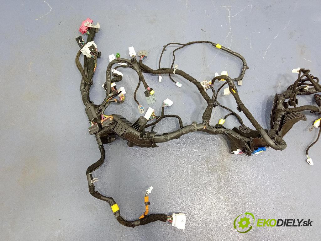 Kia Sportage 2022 inštalácia Elektrický: 91710-R2010