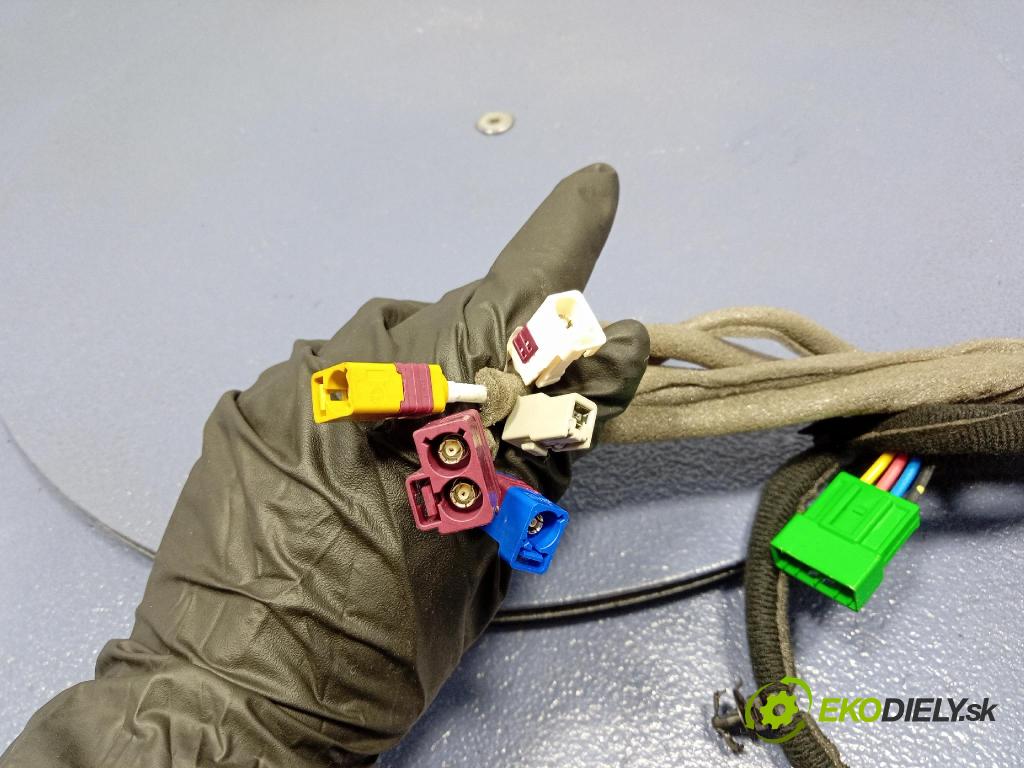 Kia Sportage 2022 inštalácia Elektrický: 96220-R2500