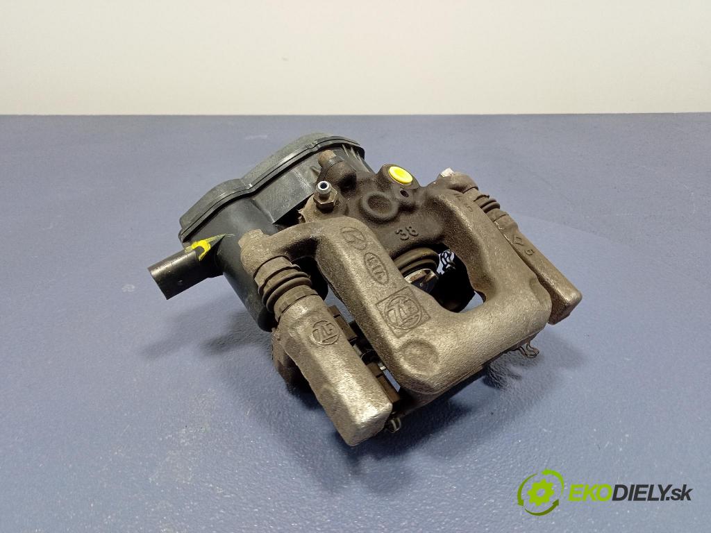 Kia Sportage 2022 brzdič brzdový zad Vľavo: 58210N7600