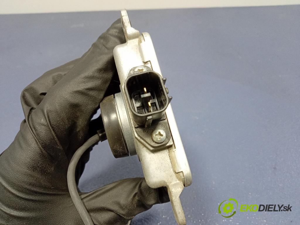 Honda Cr-v 2016 měnič W3T23671