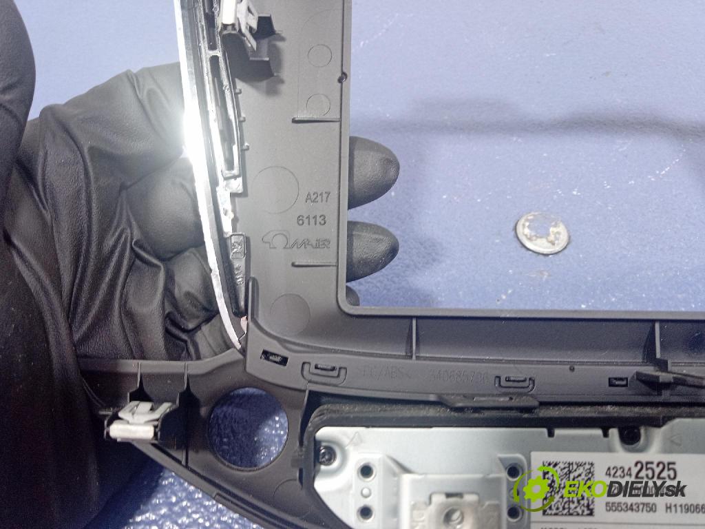 Opel Astra 2019 displej Radio / GPS 42578318