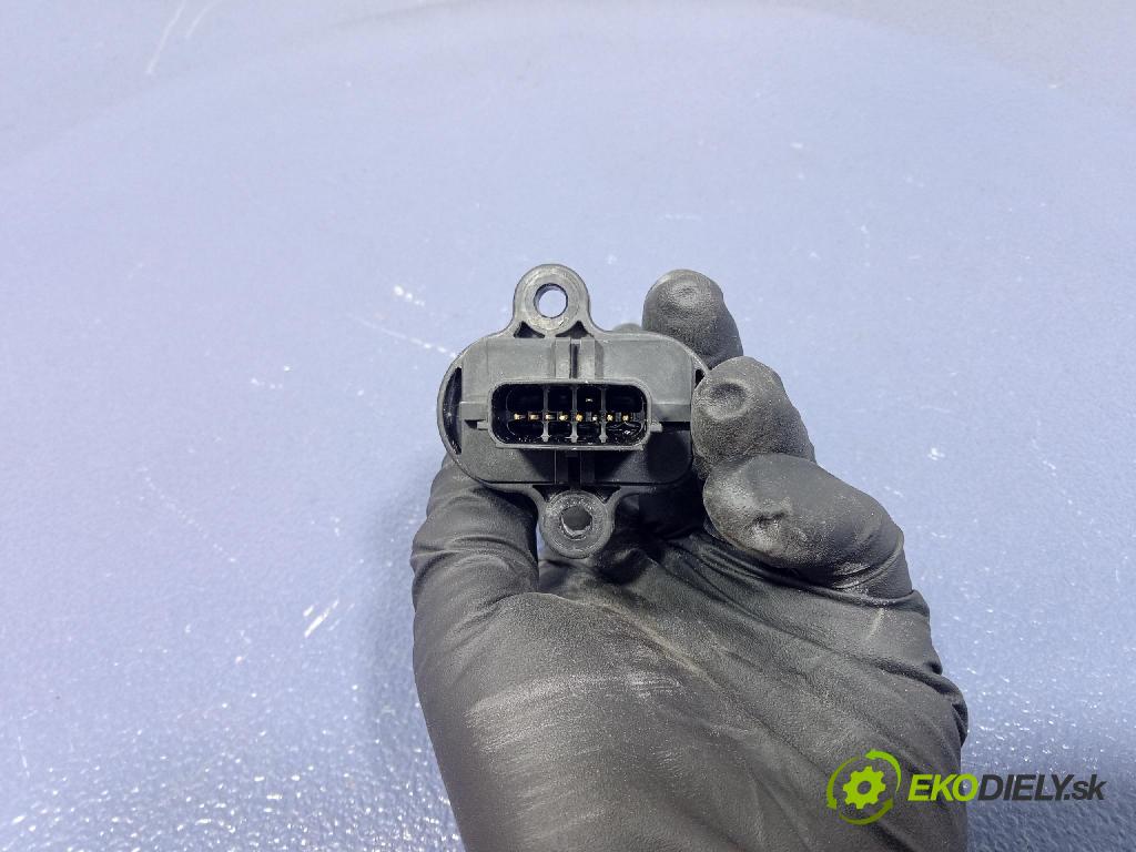 Opel Astra 2019 průtokoměr: 55498433