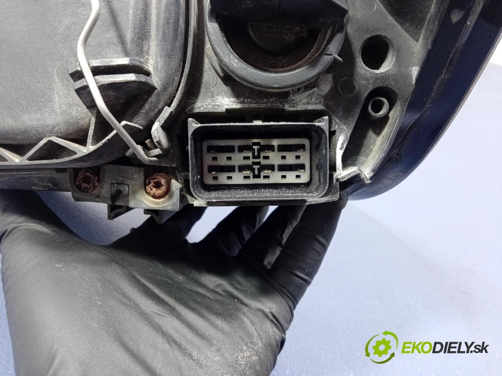 Volvo V50 2004 světlo v pravo: 30678913