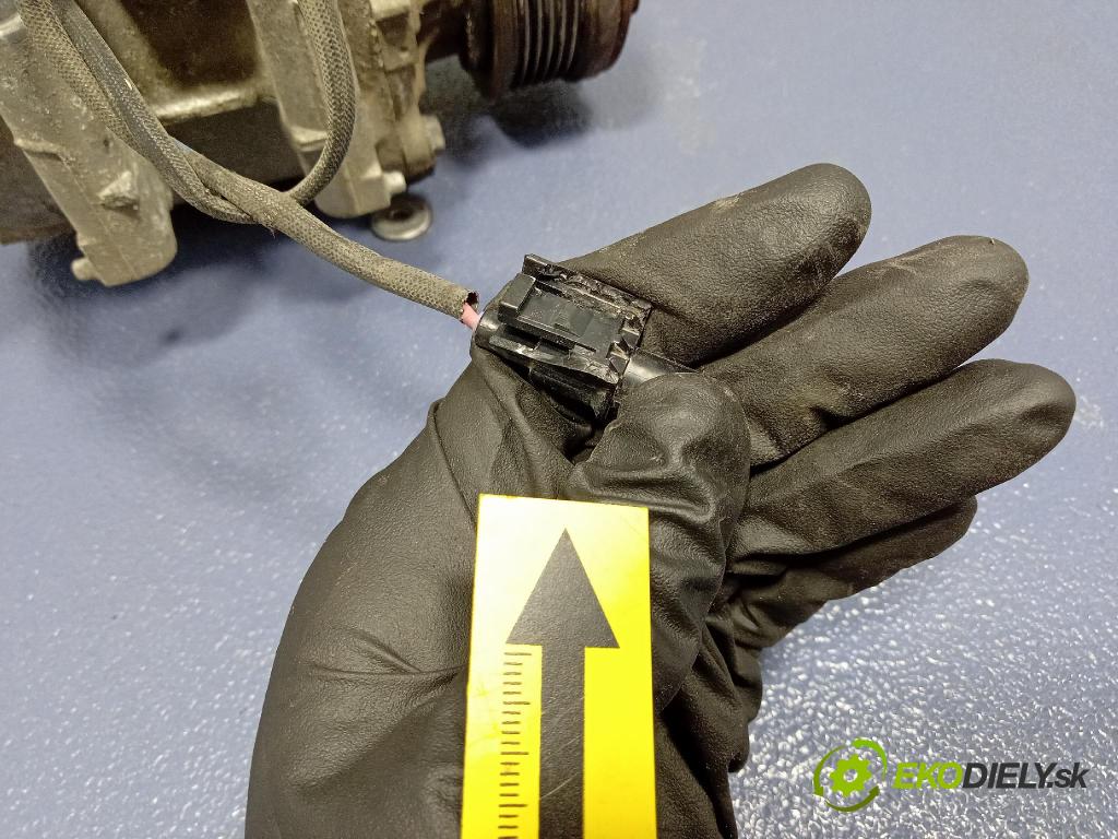 Honda Cr-v 2016 Kompresor: Klimatizace: TRSE093728