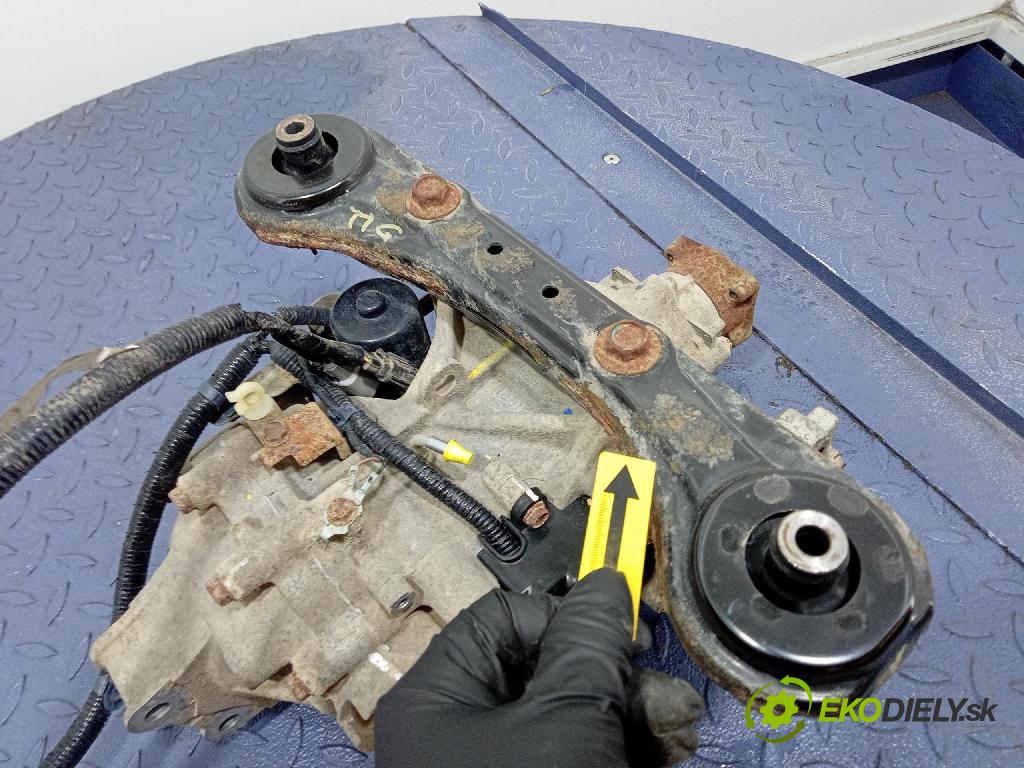 Honda Cr-v 2016 Most: Zadný: GR7W