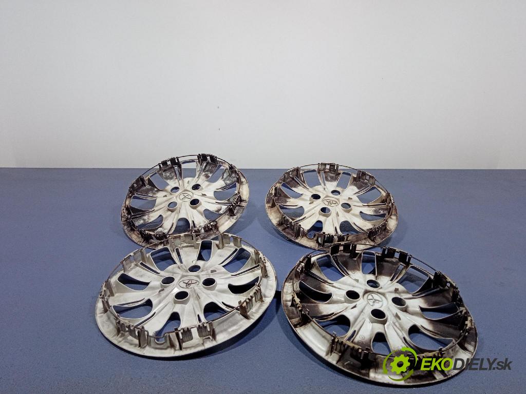 Toyota Yaris 2007 puklica kola: 5702017589336