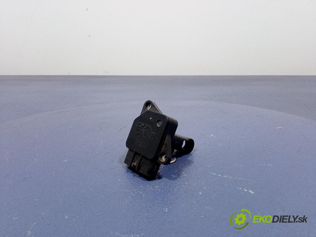 Toyota Yaris 2007 průtokoměr: 22204-33010