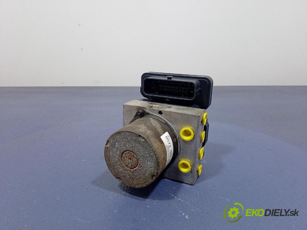 Opel Astra 2019 čerpadlo ABS x 32366636