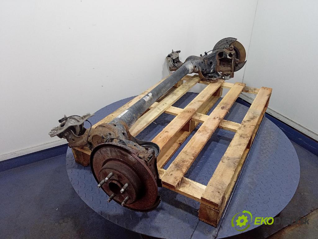 Opel Astra 2019 výztuha Pozastavenia: Zad: