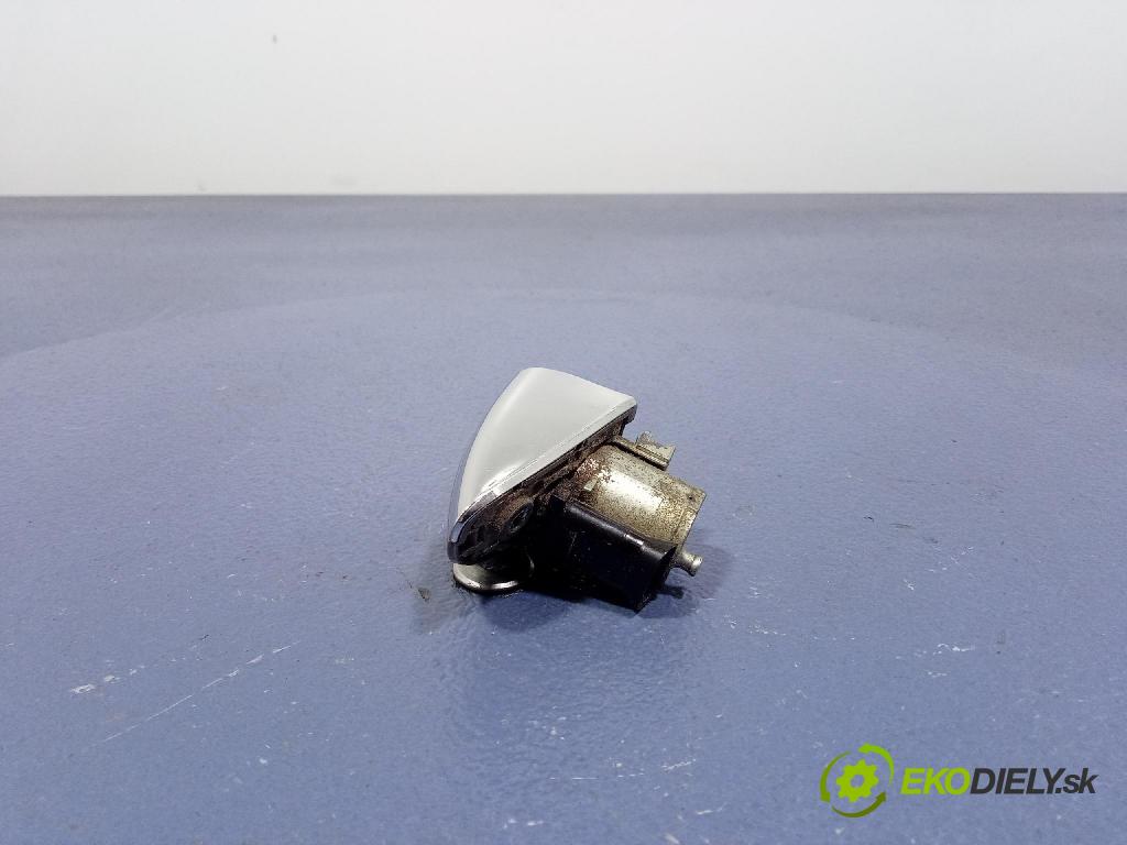 Mercedes B-Klasa 2007 zámok dvere Predné Vľavo: