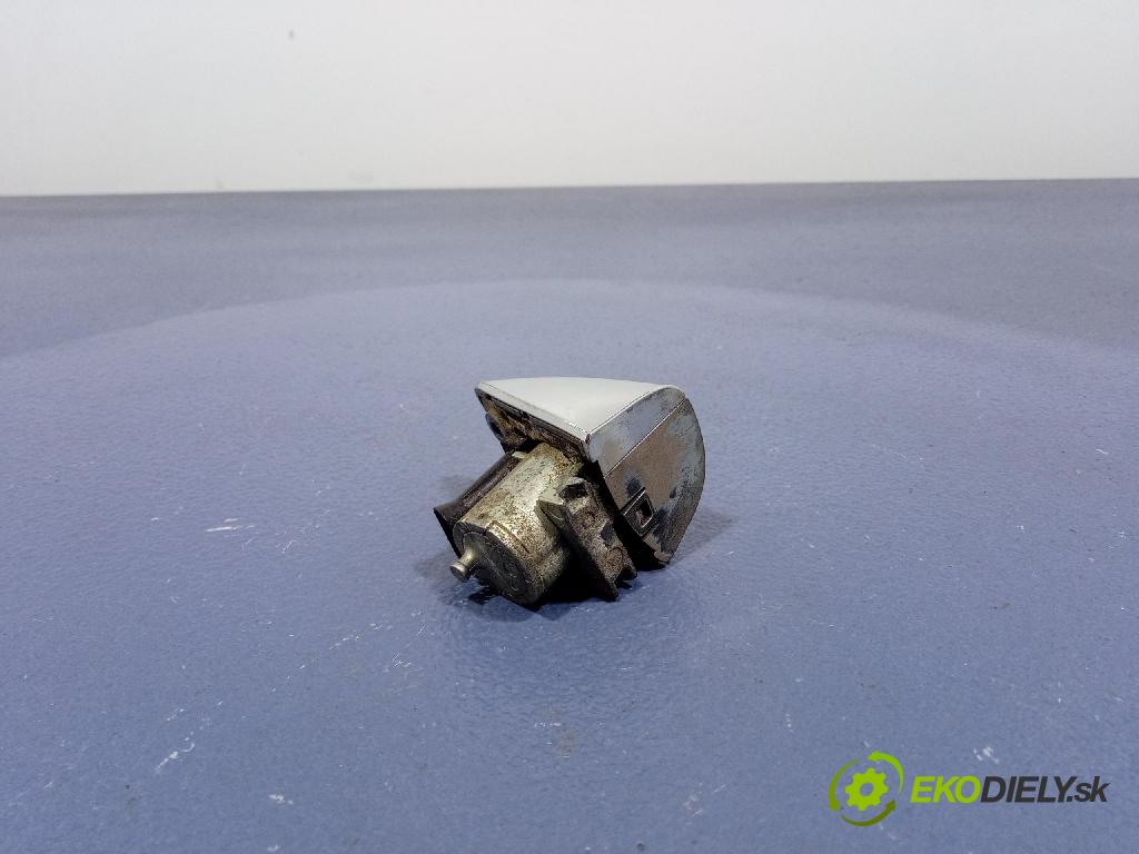 Mercedes B-Klasa 2007 zámok dvere Predné Vľavo: