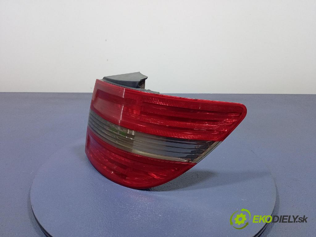 Mercedes B-Klasa 2007 svetlo / reflektor zad Prava: Vonkajsia: A1698202664