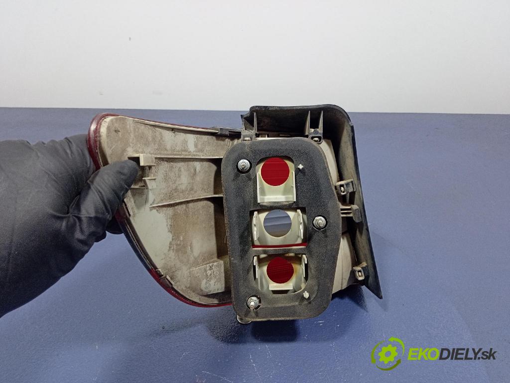 Mercedes B-Klasa 2007 svetlo / reflektor zad Prava: Vonkajsia: A1698202664