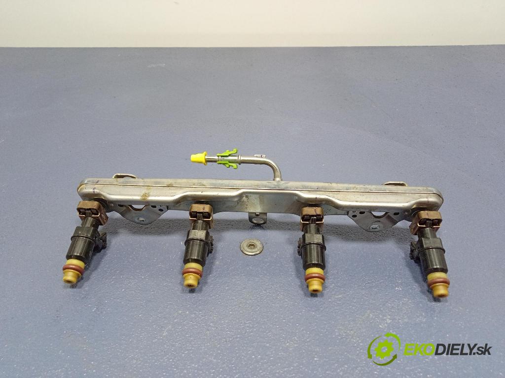 Honda Cr-v 2016 lišta Zásobování