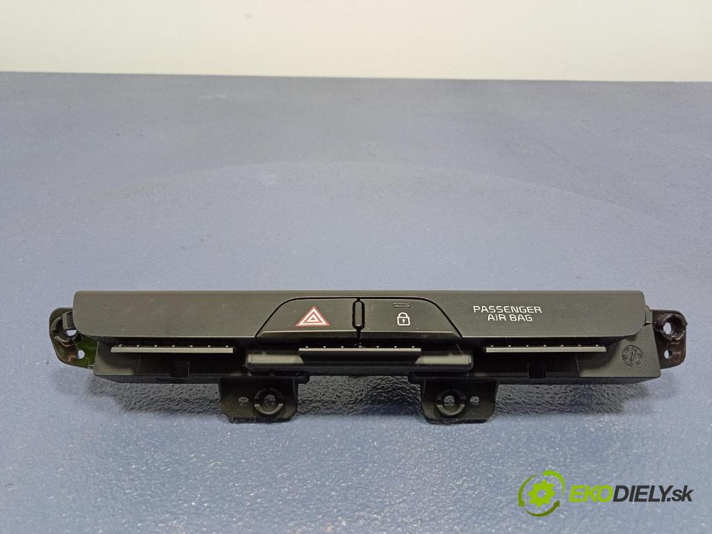 Kia Stonic 2024 prepínač svetiel 4D6361-1000