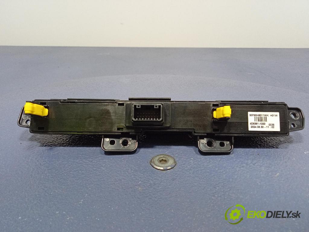 Kia Stonic 2024 prepínač svetiel 4D6361-1000