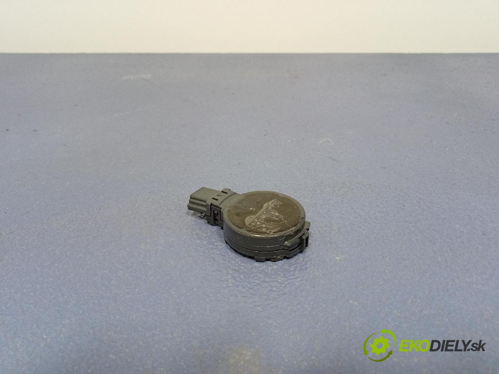 Kia Stonic 2024 snímač Dážď: / Twilight: 96000-KL000