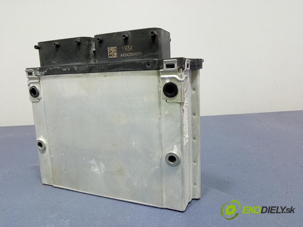 Kia Stonic 2024 riadiaca jednotka Motor: 39106-07352