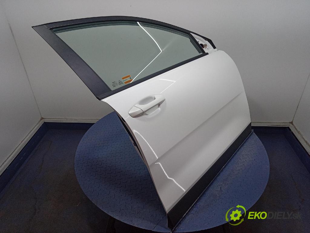 Kia Stonic 2024 dvere Predné pravé