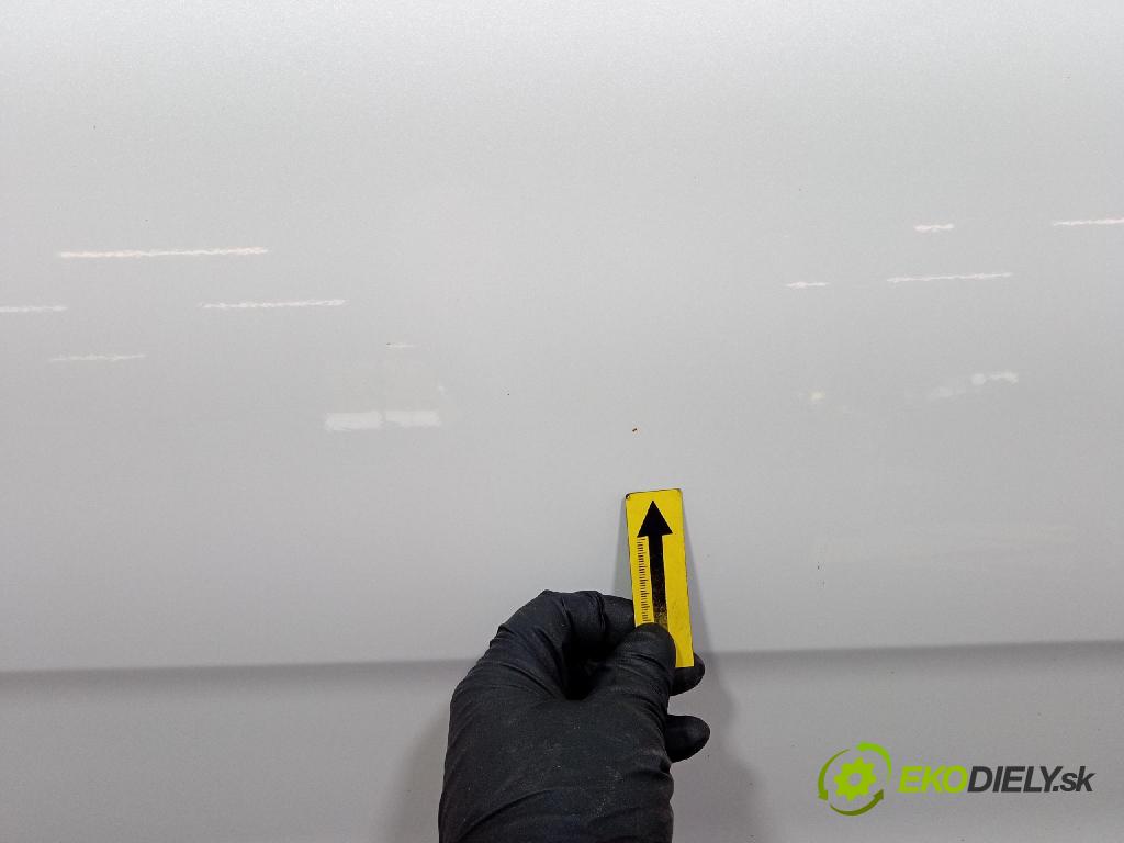 Kia Stonic 2024 dvere Predné pravé