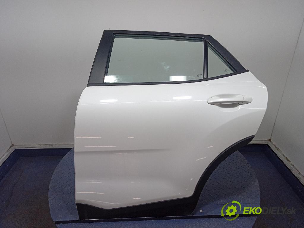 Kia Stonic 2024 dvere zad Vľavo: