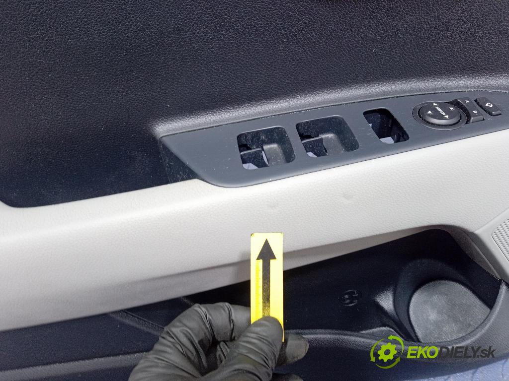 Kia Stonic 2024 Čalounictví: dvere Predné ľavá 82370H8010