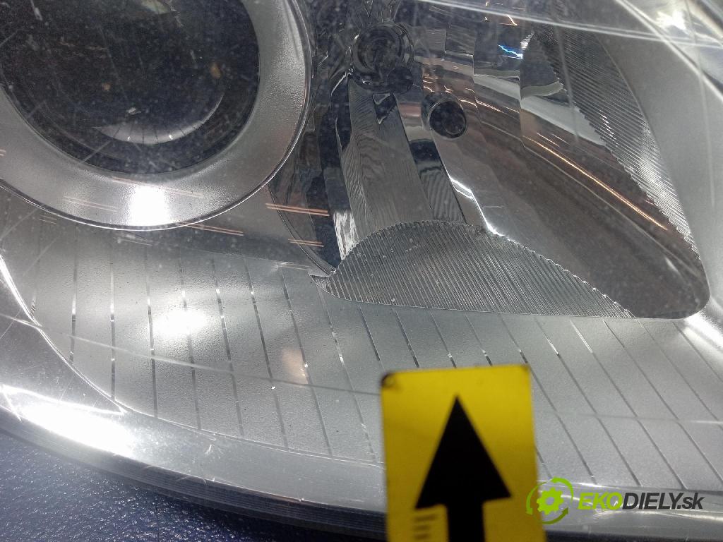 Mercedes B-Klasa 2007 Reflektor: v pravo: A1698201861