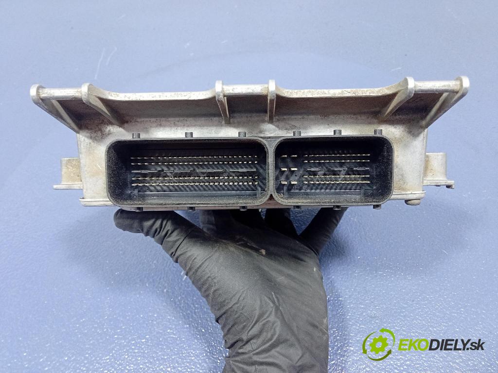 Mercedes B-Klasa 2007 riadiaca jednotka Motor: A2661538879