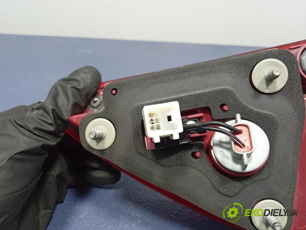 Kia Stonic 2024 svetlo / reflektor zad ľavá Vnútri: 92403-H8