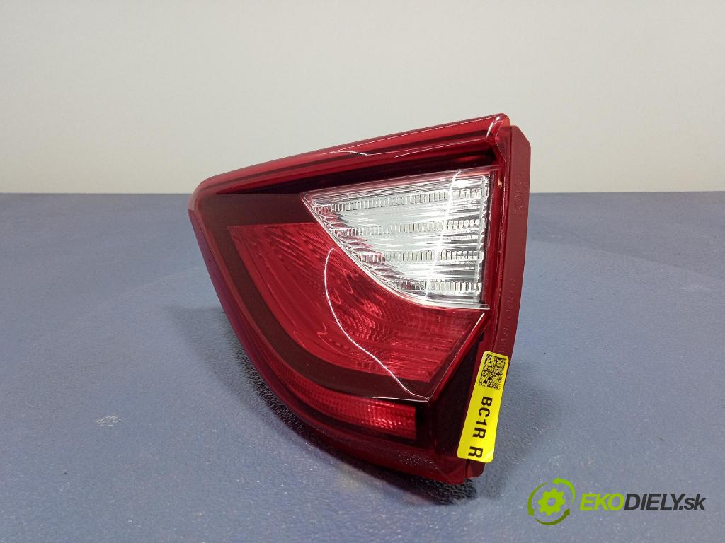 Kia Stonic 2024 svetlo / reflektor zad Prava: Vnútri: 92404-H8