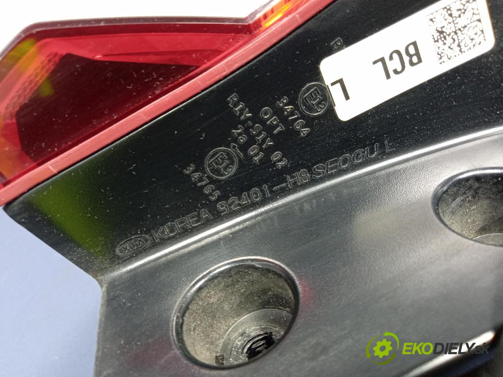 Kia Stonic 2024 svetlo / reflektor zad ľavá Vonkajsia: 92401-H8