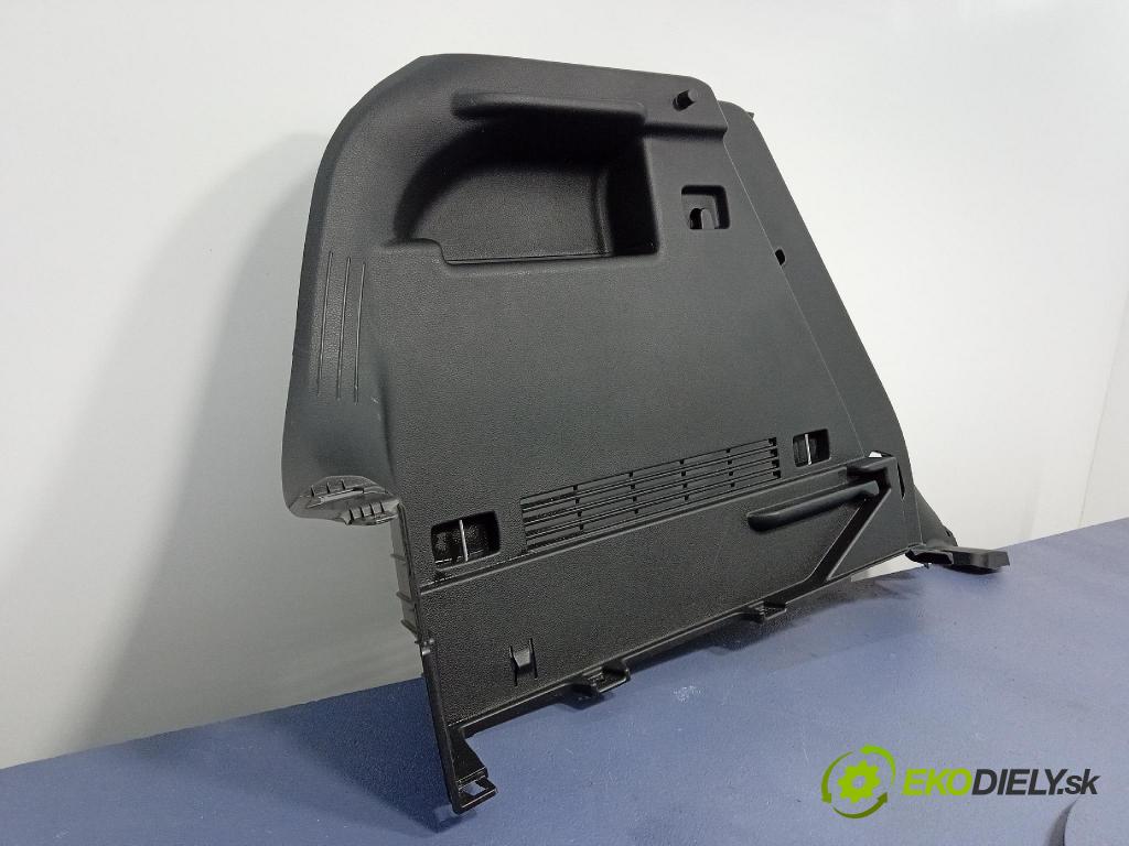 Kia Stonic 2024 Čalounictví: kufra: