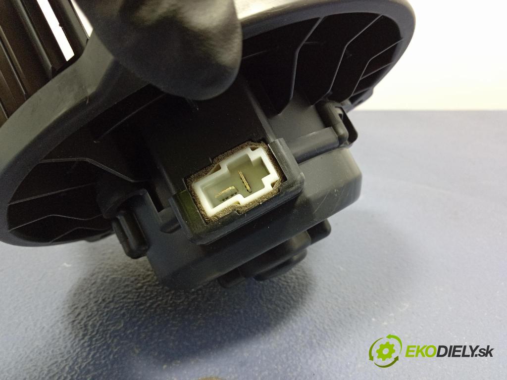 Kia Stonic 2024 ventilátor Vzduch: 97113-H8000