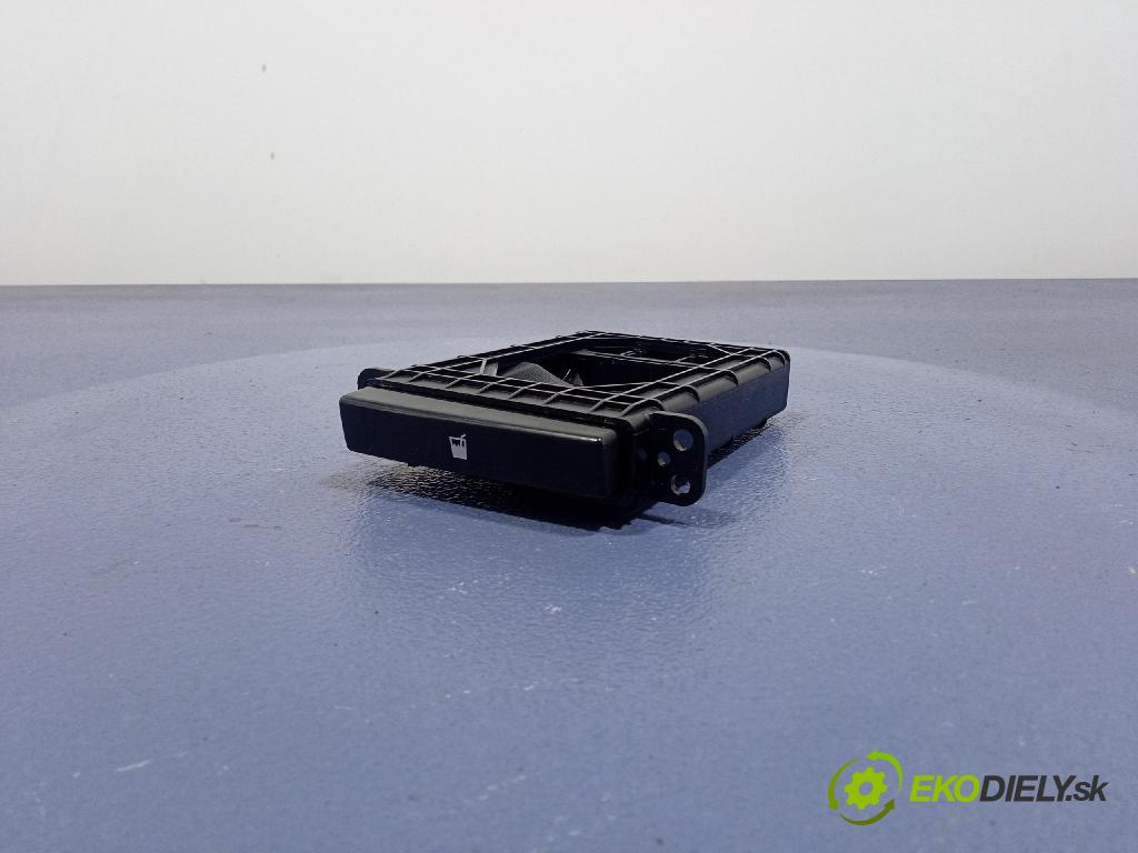 Toyota Avensis 2004 kastlík MT3509