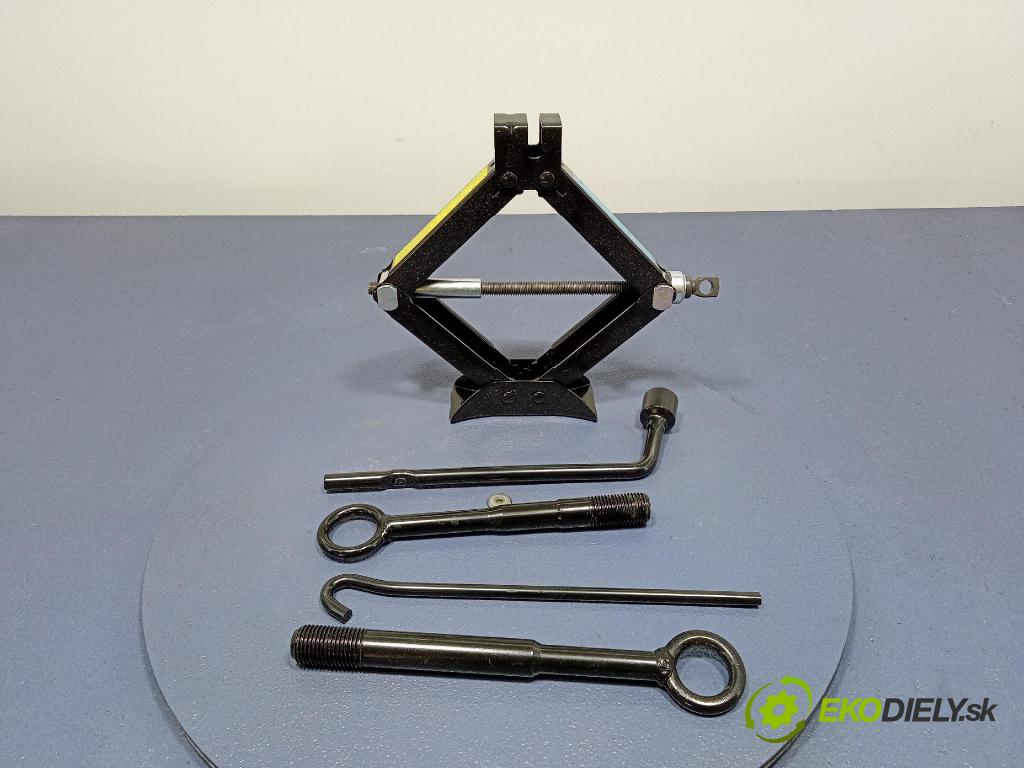 Kia Stonic 2024 Kôš kola: Rezervný: