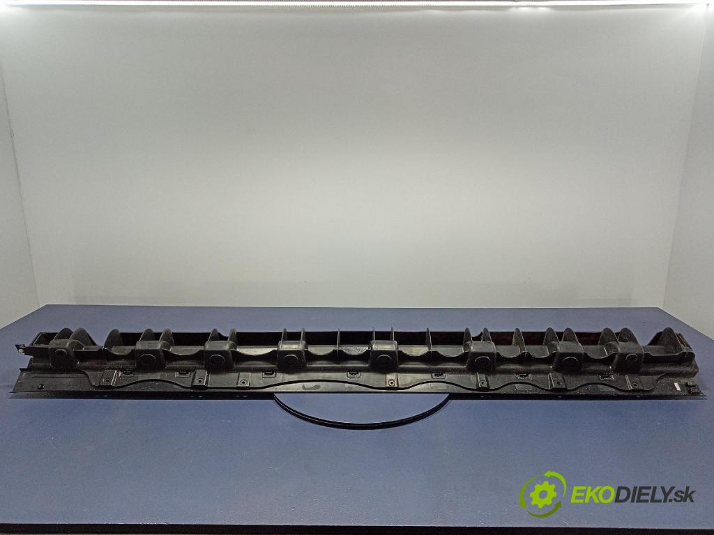 Toyota Highlander iv 19 0 lišta Práh: T0473200