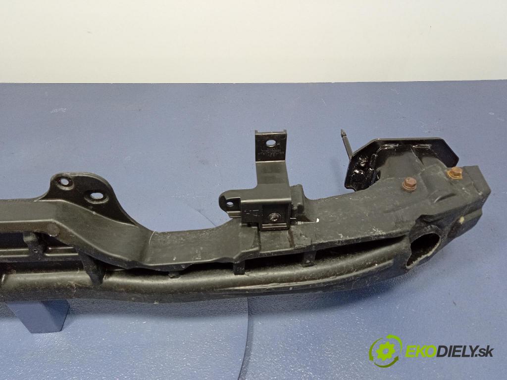 Kia Stonic 2024 výstuha narazník zad 86630H8410