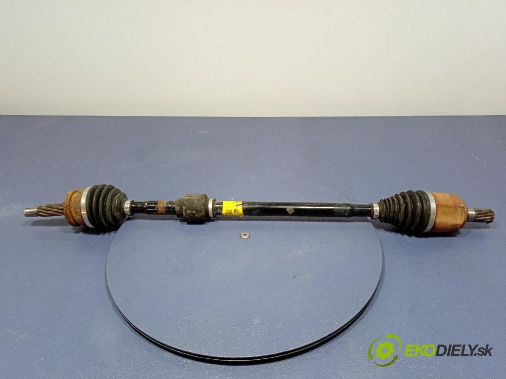 Kia Stonic 2024 poloos Práva: před 49501-H8270